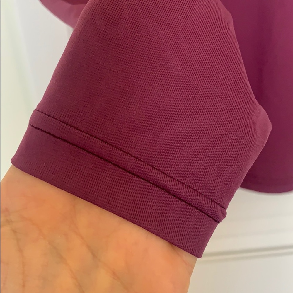 Smooth and soft basic blouse - Picture 4 of 5